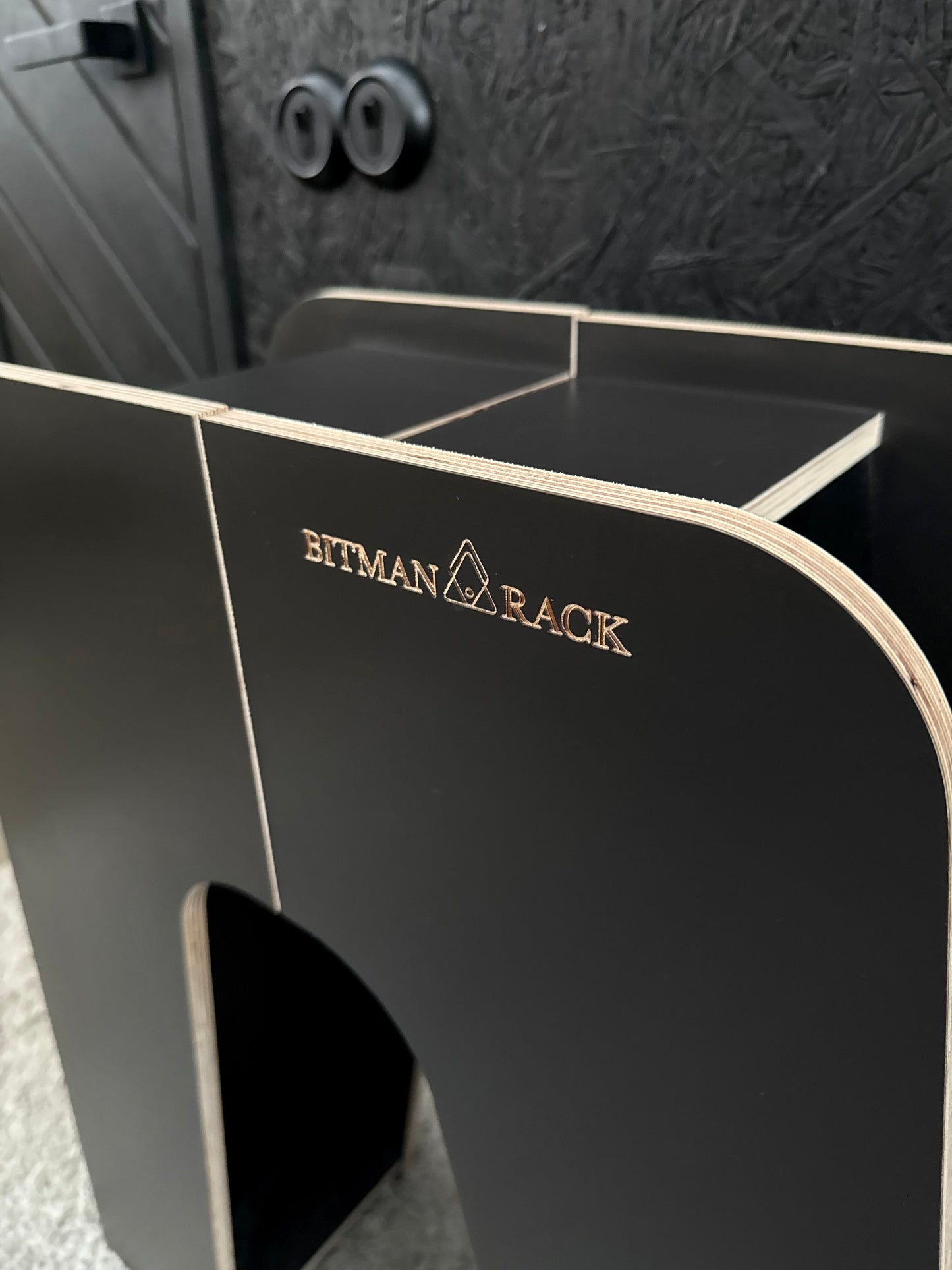 BitmanRack Cue Case Holder• Modern Birch Plywood Pool Billiard Accessories Rack
